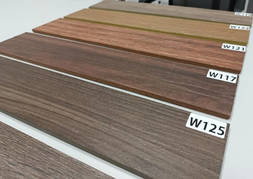 Фиброцементный сайдинг SidWood W-128 с древесной текстурой Клик купить в Барнауле