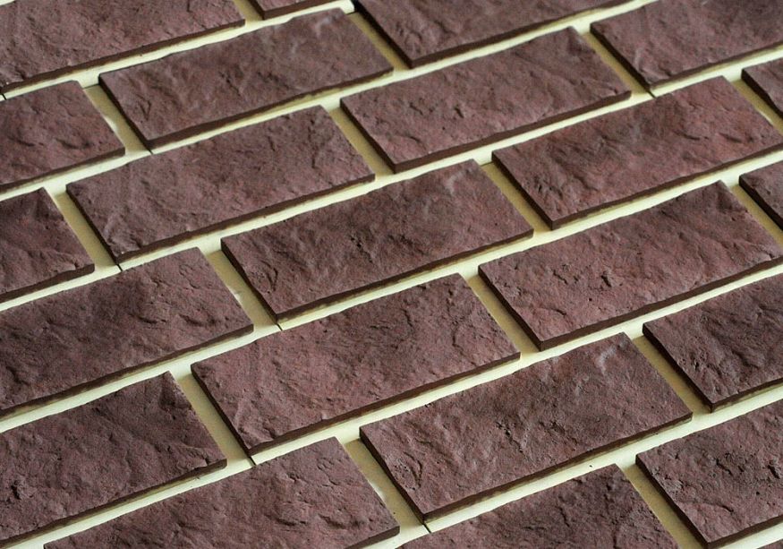 Фасадная плитка Кирисс Фасад, Кирпич с замковым соединением и расшивкой шва. купить в Барнауле